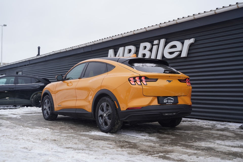 Ford Mustang Mach-E 72 Standard Range 5d