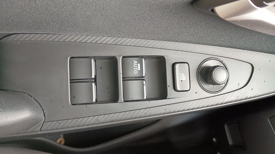 Mazda 2 1,5 SkyActiv-G 90 Vision 5d