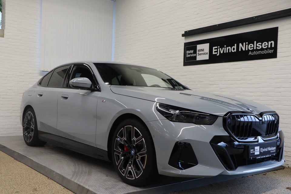 BMW i5 eDrive40 M-Sport Pro 4d