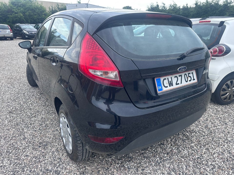 Ford Fiesta 1,25 82 Titanium 5d