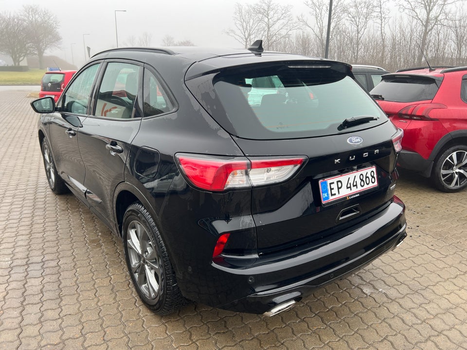 Ford Kuga 2,5 PHEV ST-Line CVT 5d