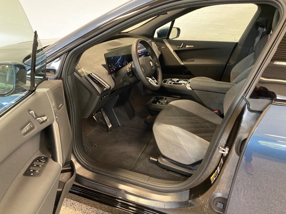 BMW iX xDrive45 M-Sport 5d