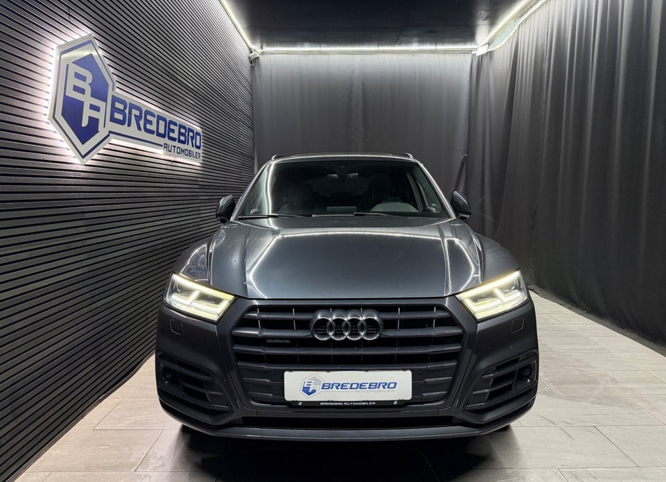 Audi Q5 3,0 TDi 286 S-line quattro Tiptr. 5d