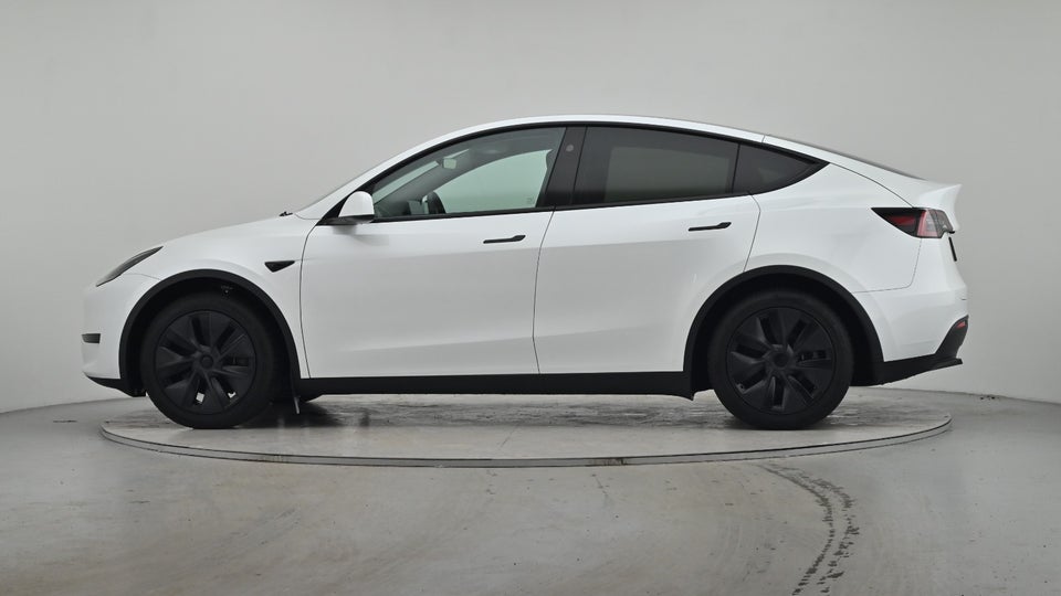 Tesla Model Y RWD 5d