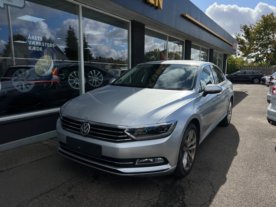 VW Passat 2,0 TDi 150 Comfortline Premium DSG 4d