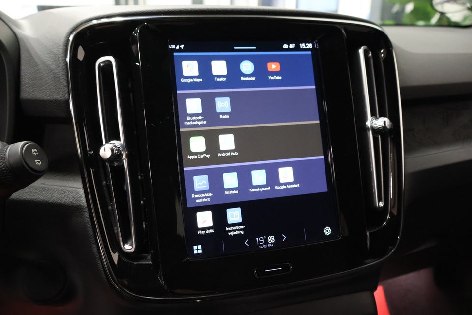 Volvo XC40 P6 ReCharge Core 5d