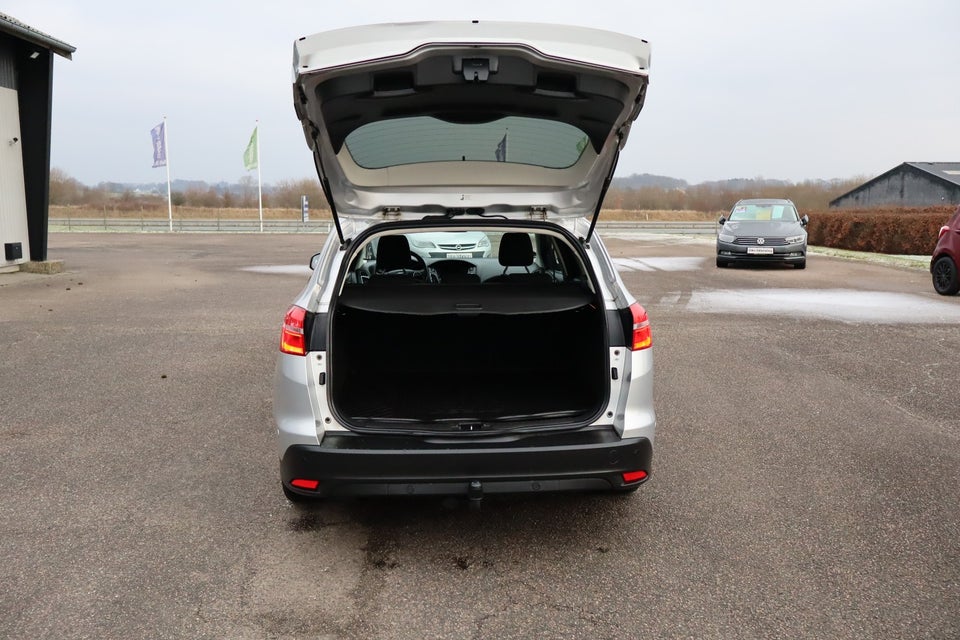 Ford Focus 1,0 EcoBoost Titanium Business stc. 5d