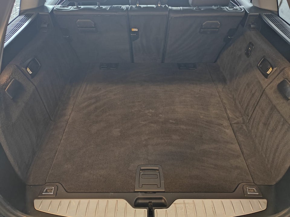 BMW 523i 3,0 Touring aut. 5d