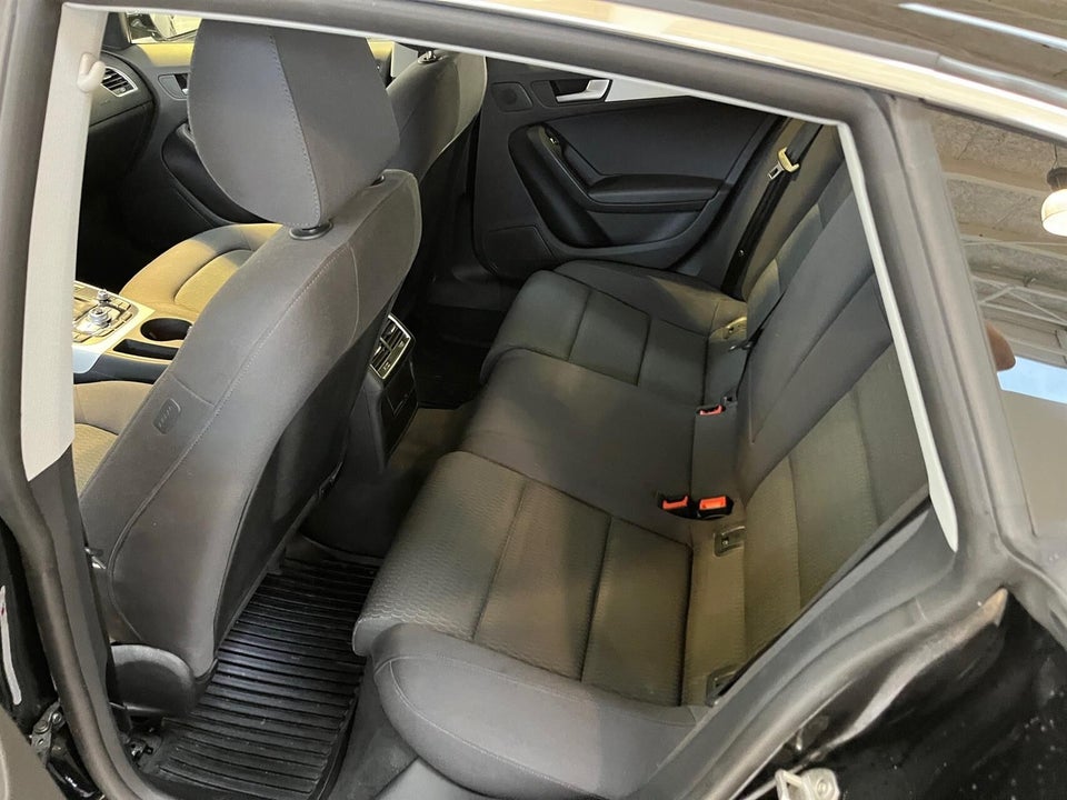 Audi A5 1,8 TFSi 144 S-line Sportback Multitr. 5d