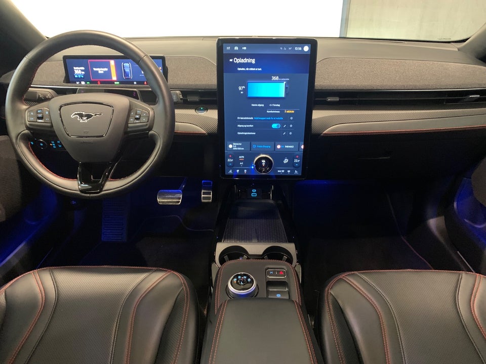 Ford Mustang Mach-E 75 Premium Standard Range AWD 5d