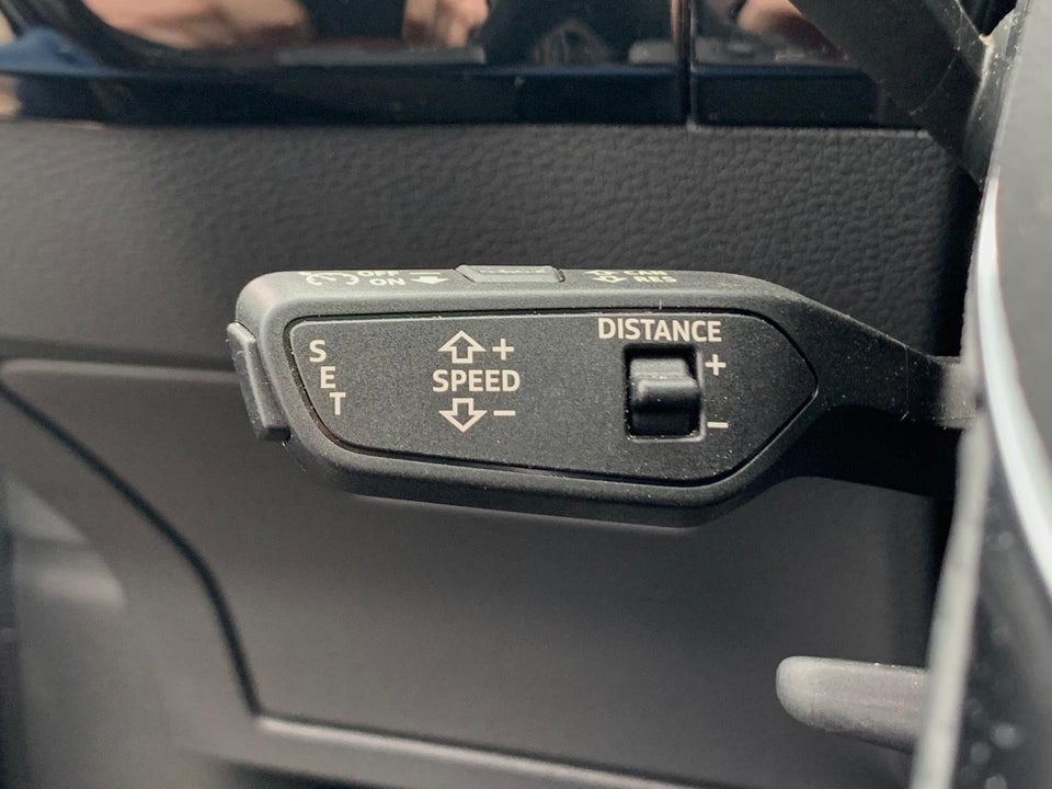 Audi e-tron 55 S-line quattro 5d