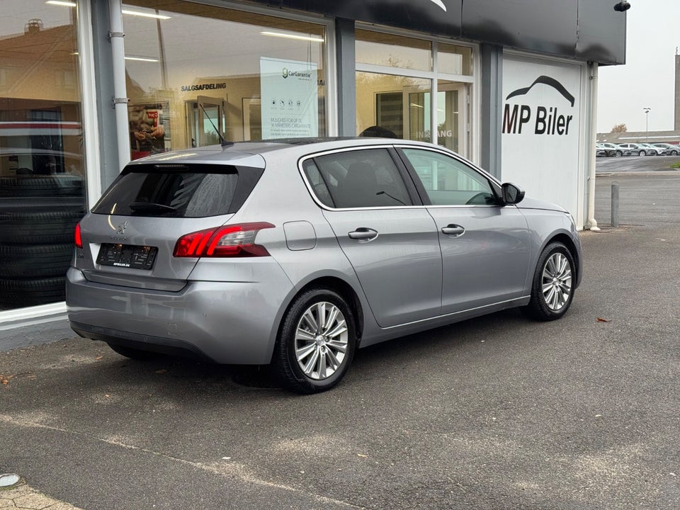 Peugeot 308 1,6 BlueHDi 120 Edition+ 5d