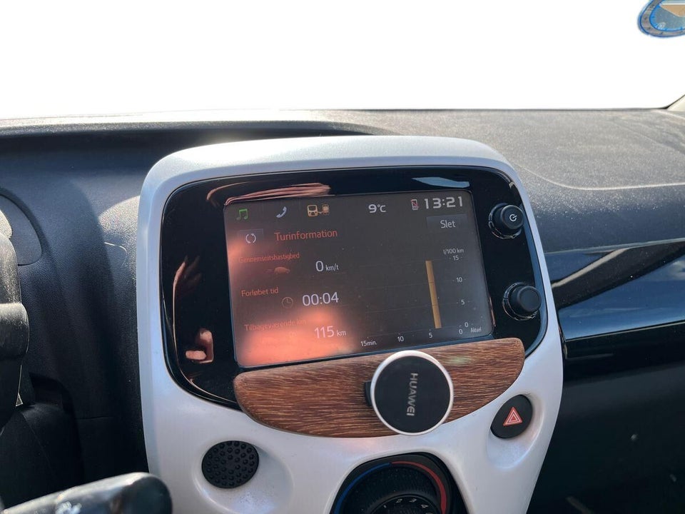 Toyota Aygo 1,0 VVT-i x-pure 5d