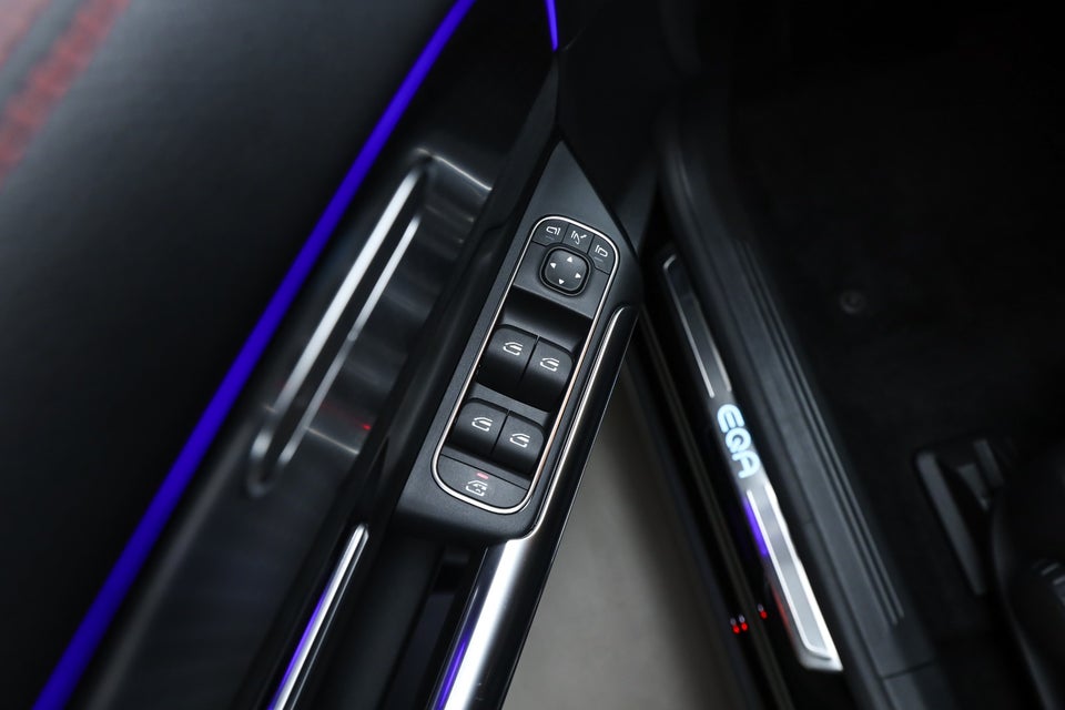Mercedes EQA250+ AMG Advance 5d