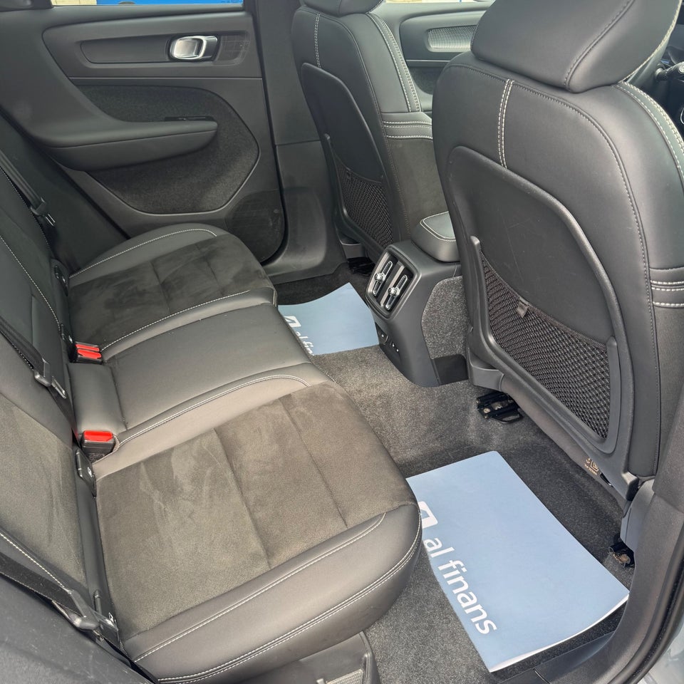 Volvo XC40 P8 ReCharge Twin Pro 5d