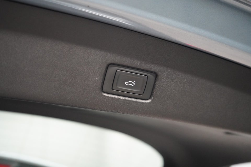 Audi Q4 e-tron 35 Attraction 5d