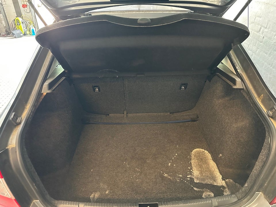 Skoda Rapid 1,6 TDi 105 Ambition GreenTec 5d