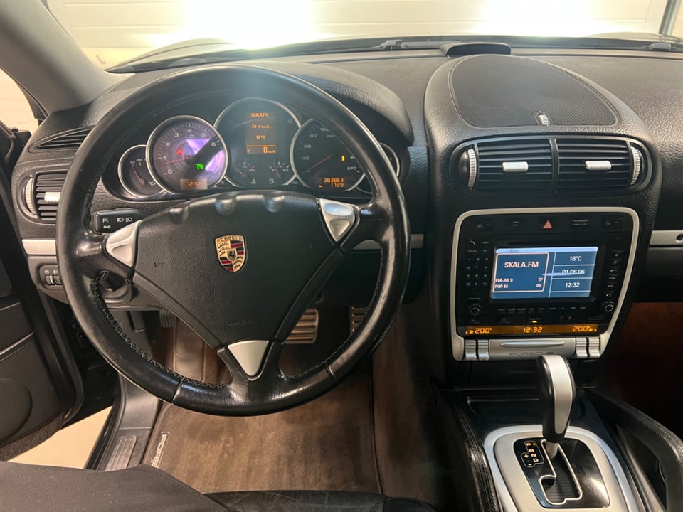 Porsche Cayenne S 4,5 Tiptr. Van 5d