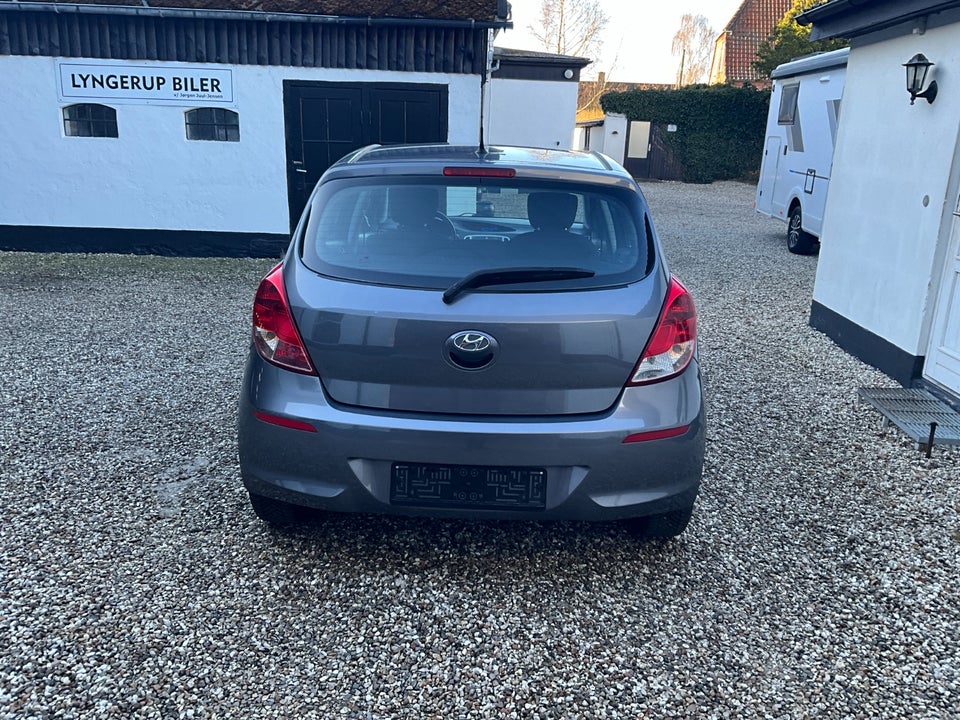 Hyundai i20 1,25 Comfort 5d