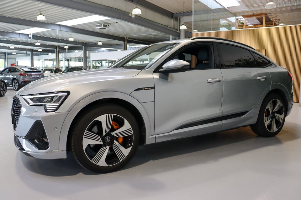 Audi e-tron 55 S-line Sportback quattro 5d