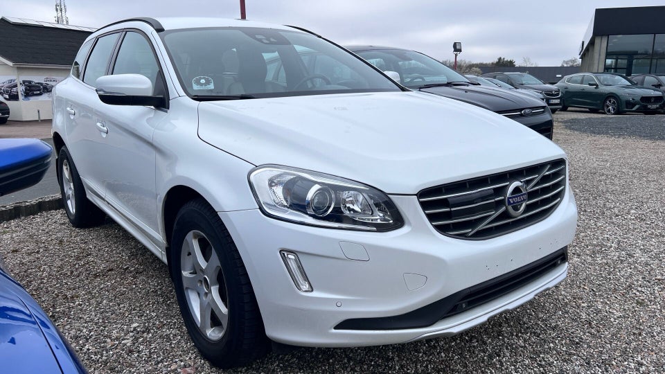 Volvo XC60 2,0 D4 190 Momentum aut. Van 5d