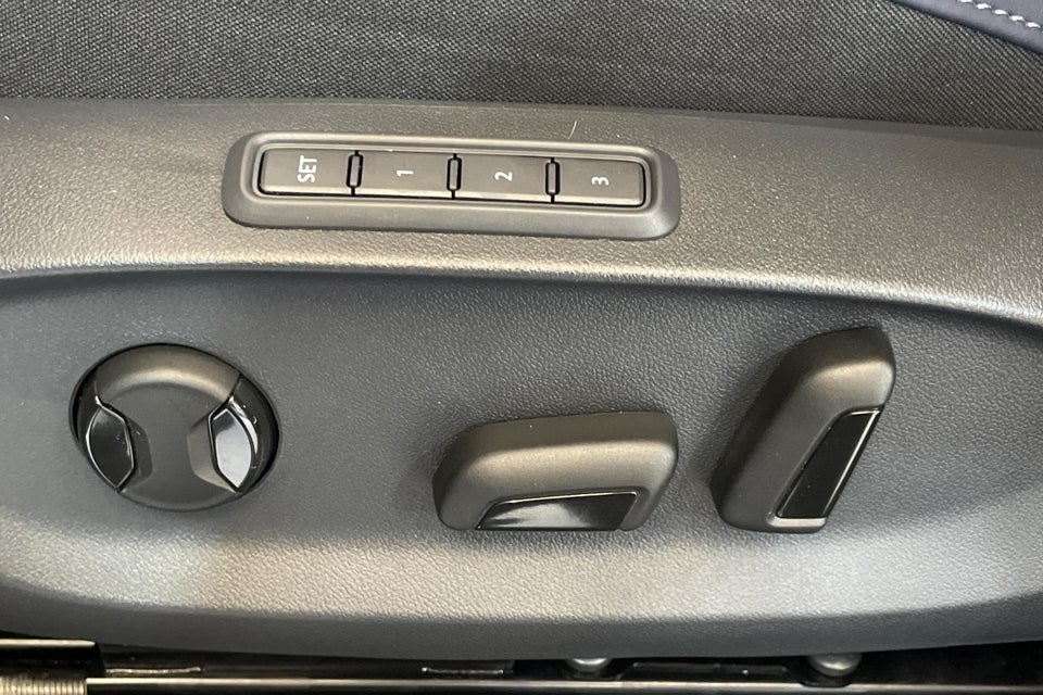 Cupra Tavascan 77 Adrenaline 5d