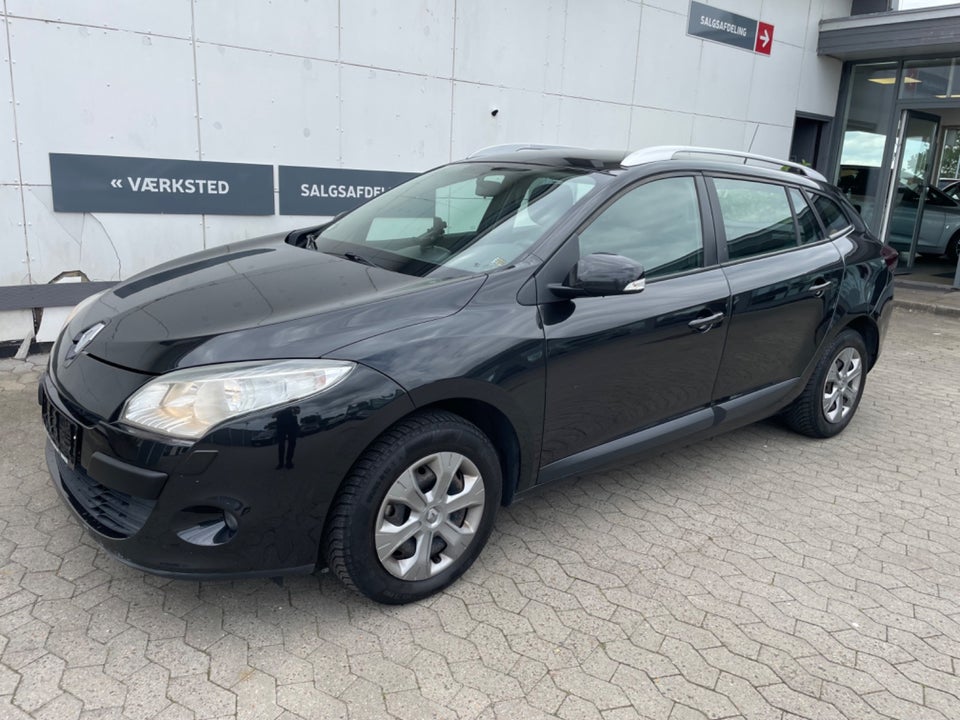 Renault Megane III 1,6 110 Authentique Sport Tourer 5d