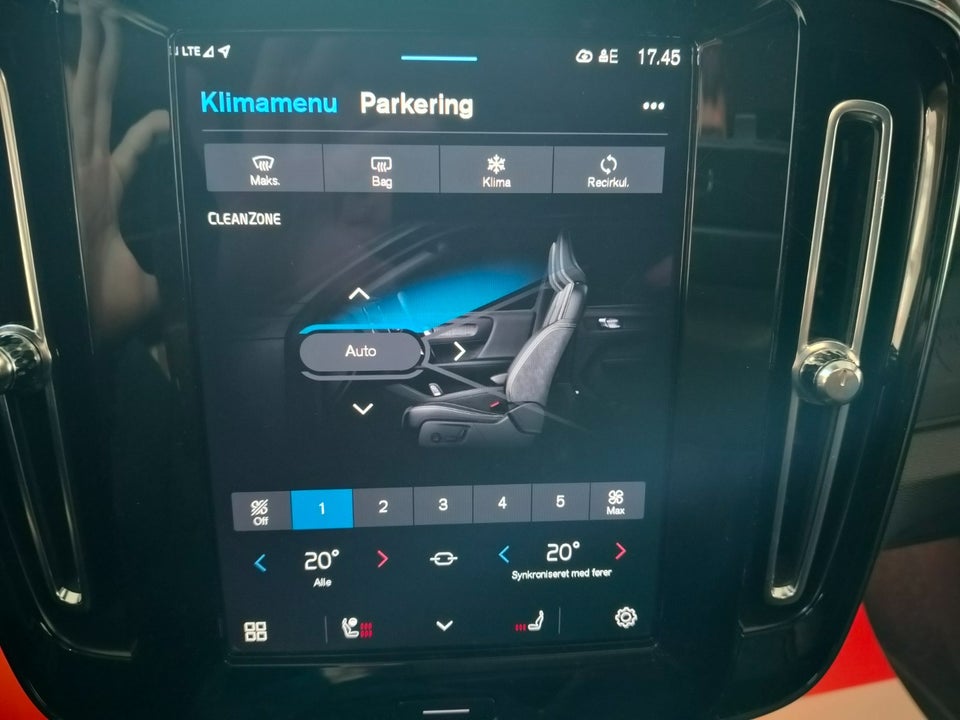 Volvo XC40 P6 ReCharge Ultimate 5d