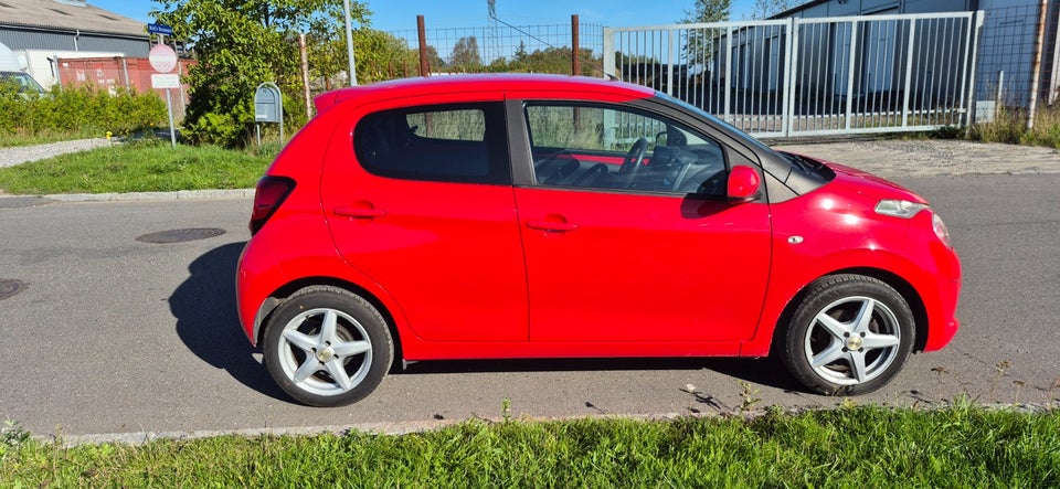Citroën C1 1,2 PureTech Feel 5d