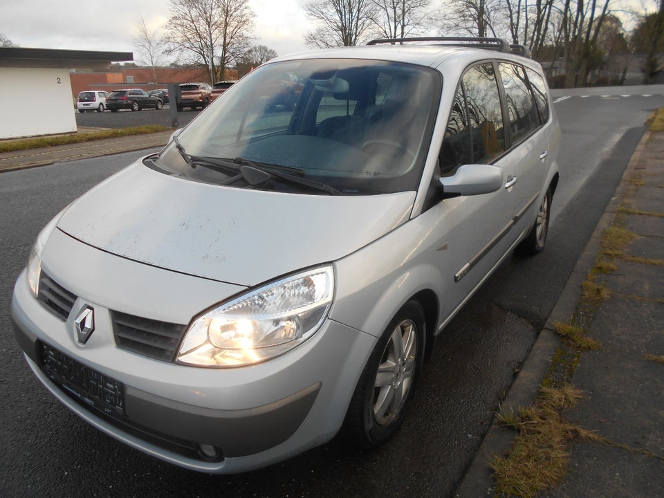 Renault Grand Scenic I 2,0 16V Sport 7prs 5d