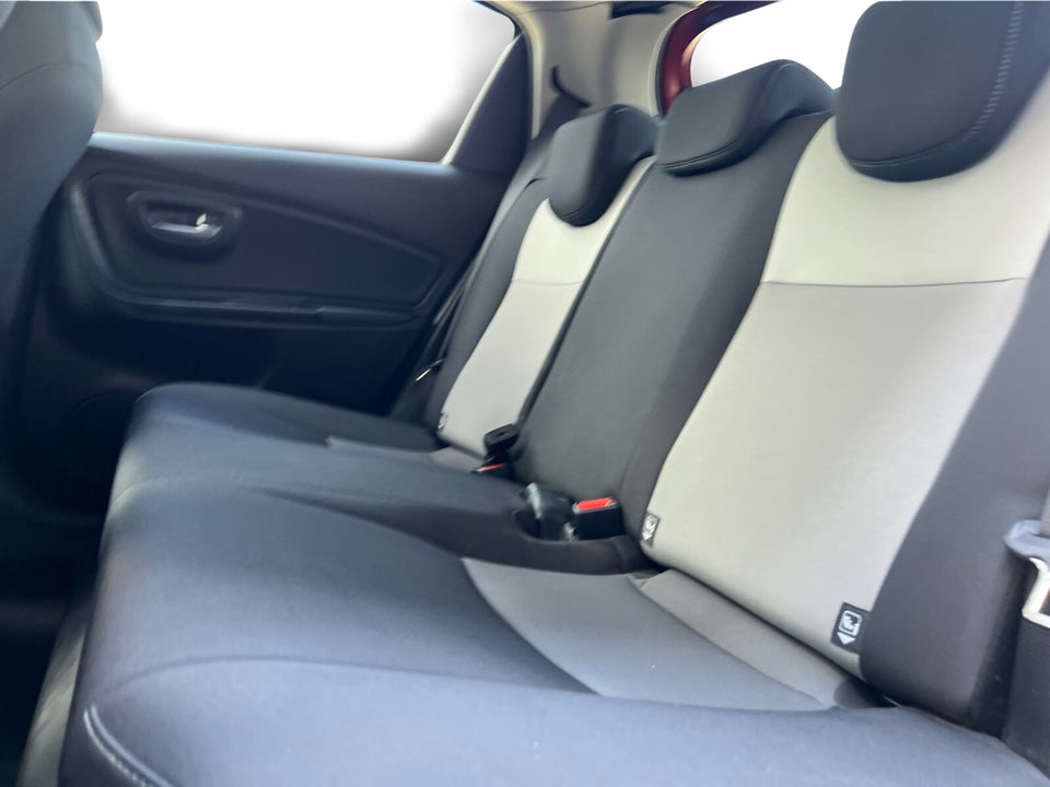 Toyota Yaris 1,5 Hybrid H2 Premium e-CVT 5d