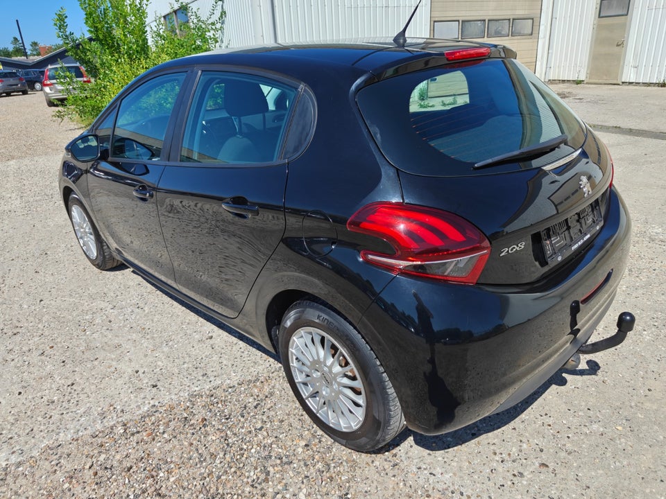 Peugeot 208 1,2 VTi 82 Active 5d