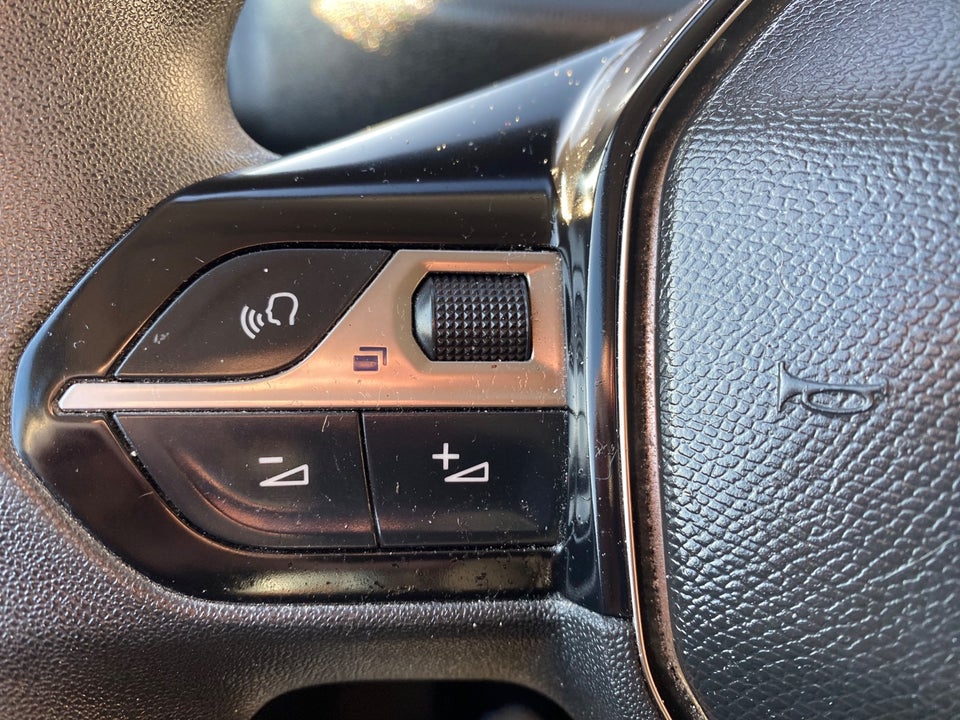 Peugeot Partner 1,5 BlueHDi 100 L2V2 Plus Van