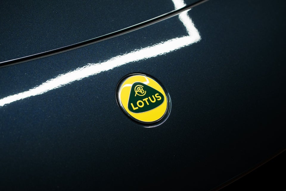 Lotus Emira 3,5 V6 aut. 2d