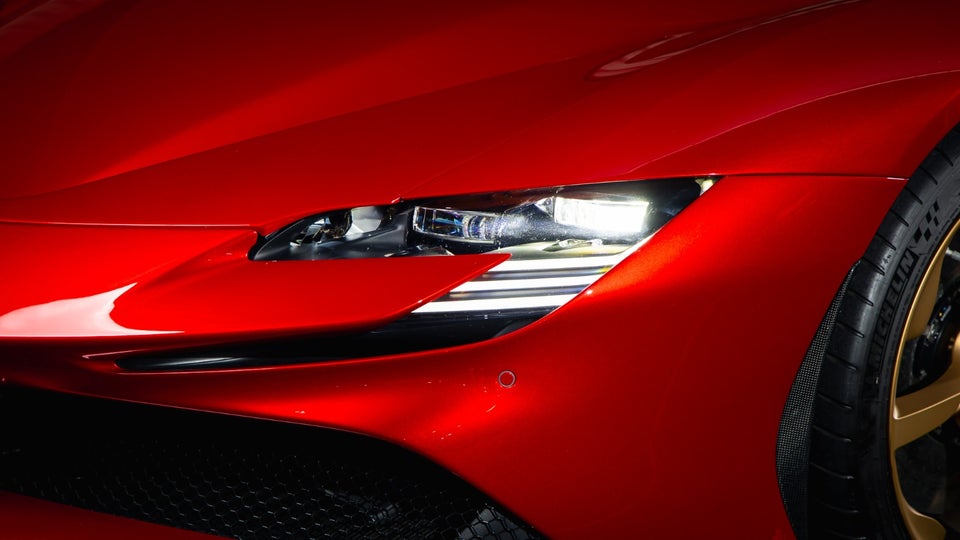 Ferrari SF90 Spider 4,0 DCT 2d