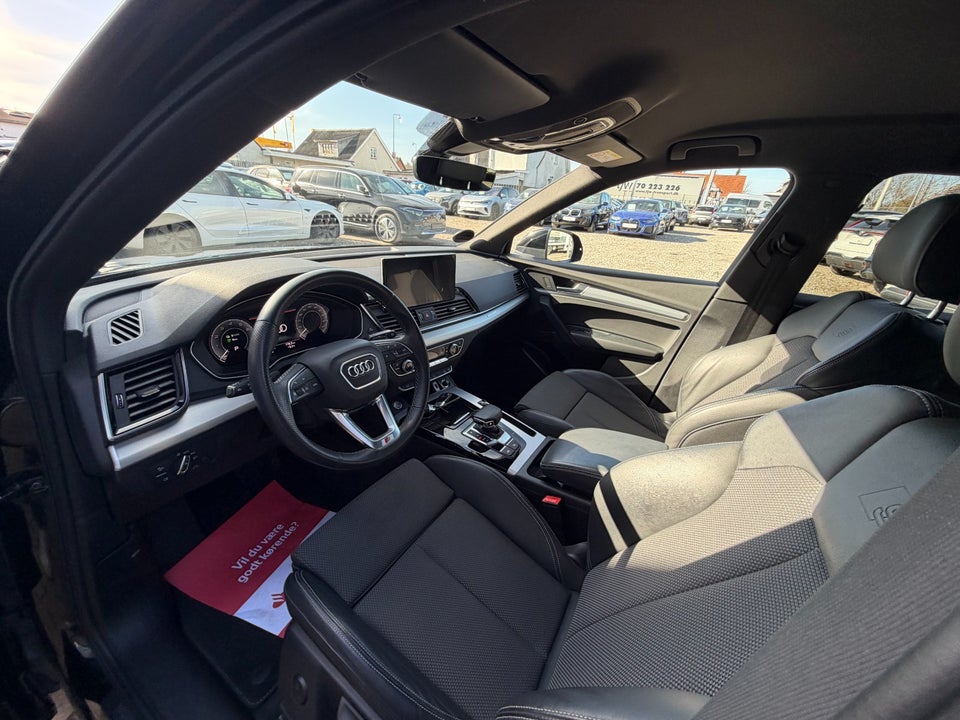 Audi Q5 50 TFSi e S-line quattro S-tr. 5d