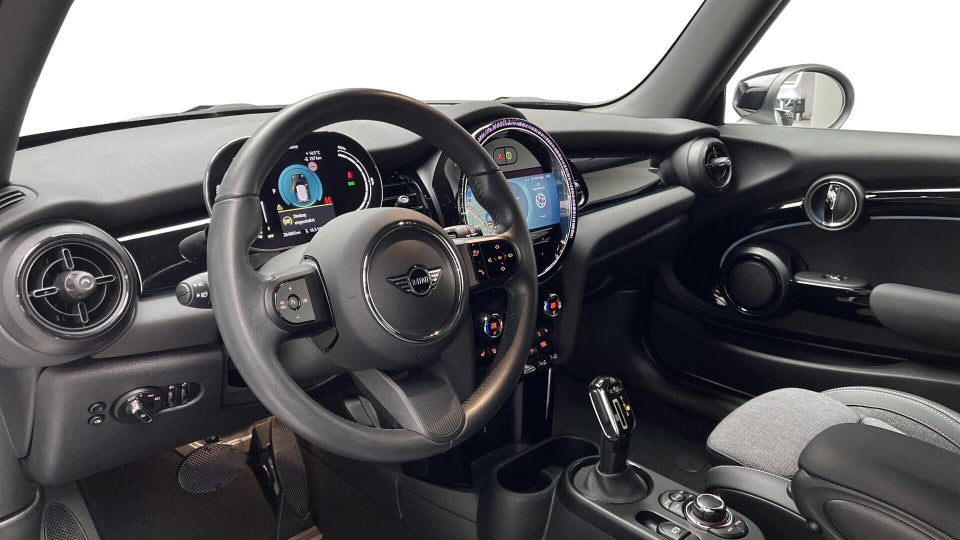 MINI Cooper SE Classic Trim 3d