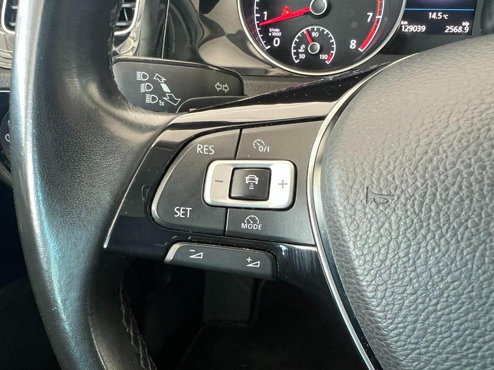 VW Golf VII 1,4 TSi 150 Highline Variant DSG 5d