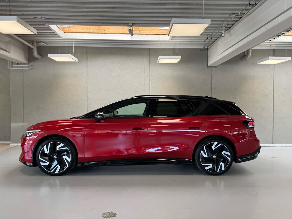 VW ID.7 86 Pro S Tourer 5d