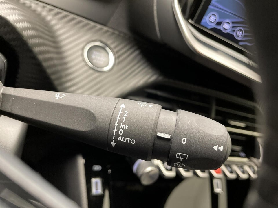 Peugeot e-2008 50 Allure 5d