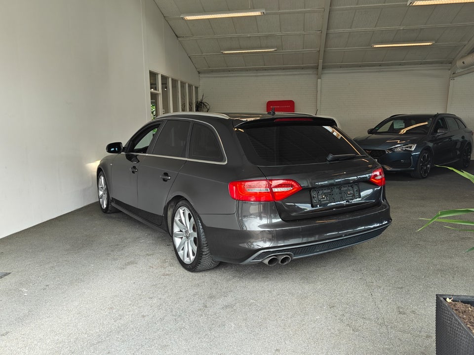 Audi A4 2,0 TDi 136 S-line Avant 5d
