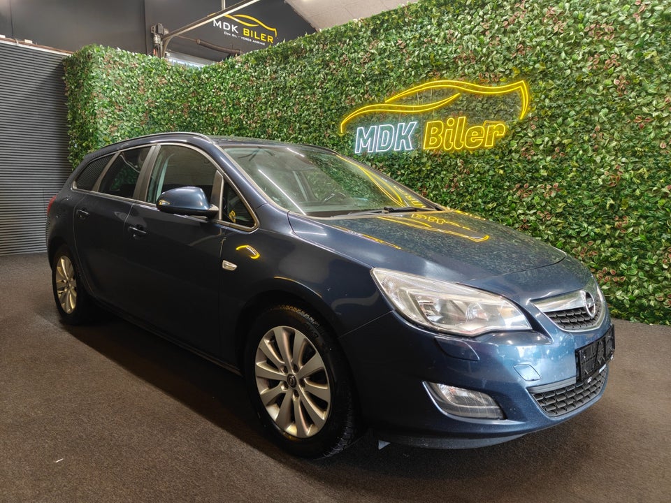Opel Astra 1,7 CDTi 110 Enjoy Sports Tourer 5d