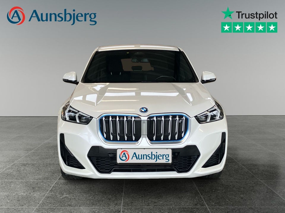 BMW iX1 xDrive30 M-Sport 5d