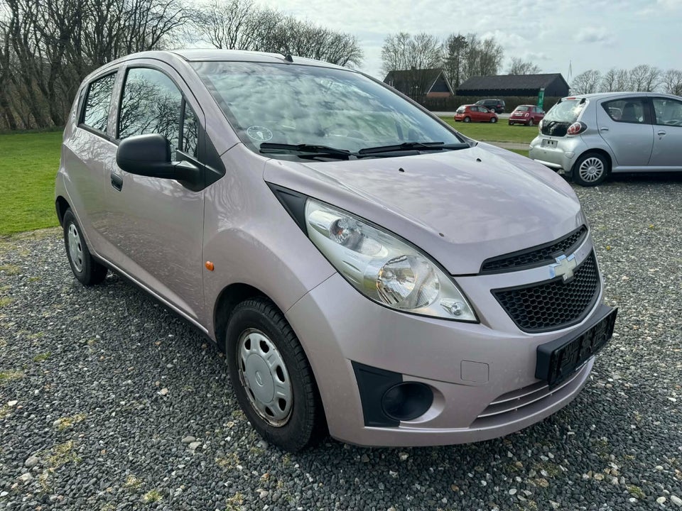 Chevrolet Spark 1,0 LS 5d