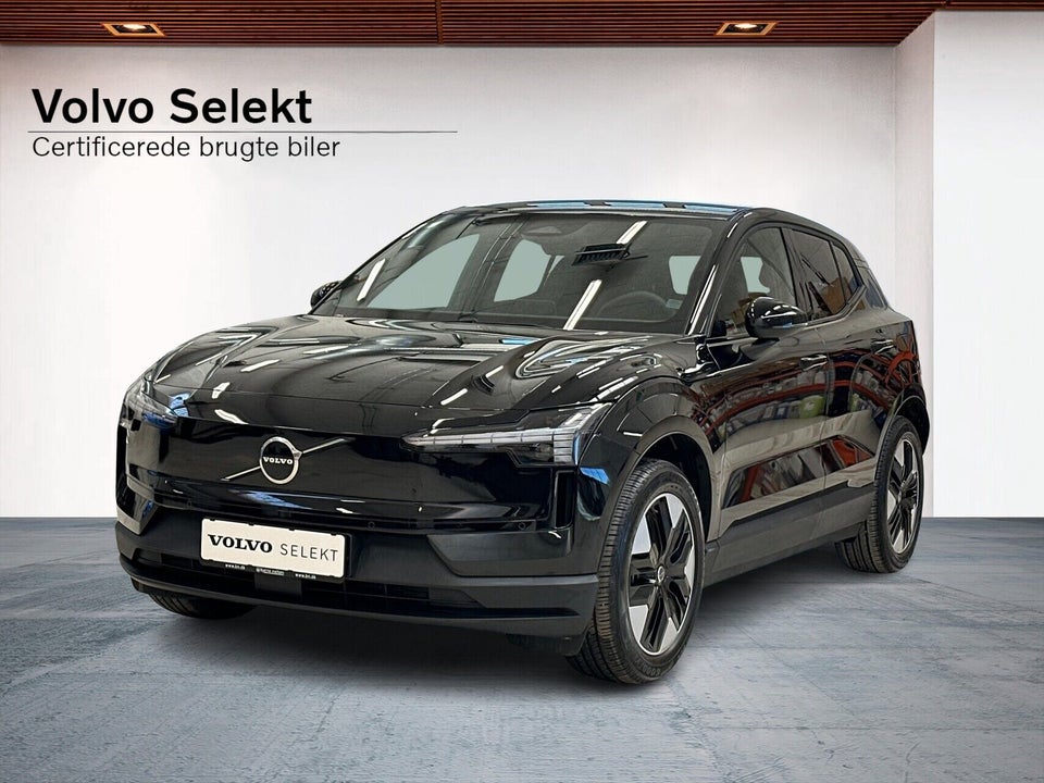 Volvo EX30 Standard Range Plus 5d