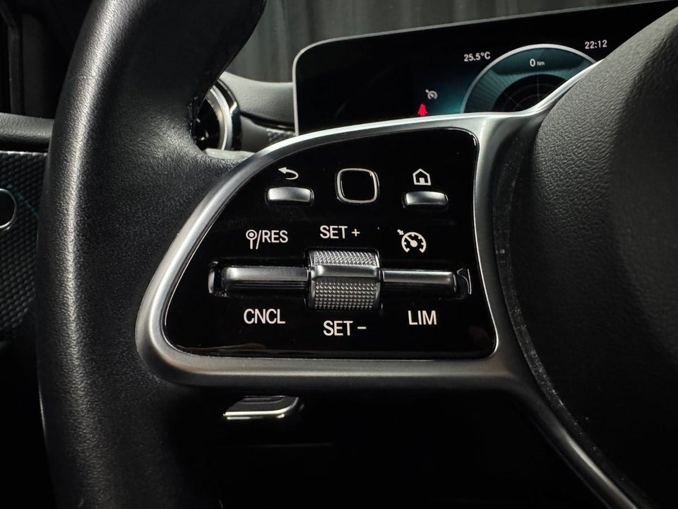 Mercedes A200 1,3 Progressive aut. 5d