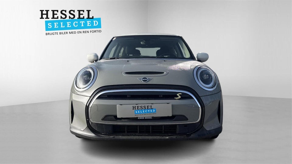 MINI Cooper SE Essential 3d