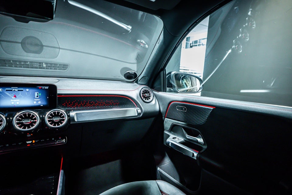 Mercedes EQB250+ AMG Advance 5d