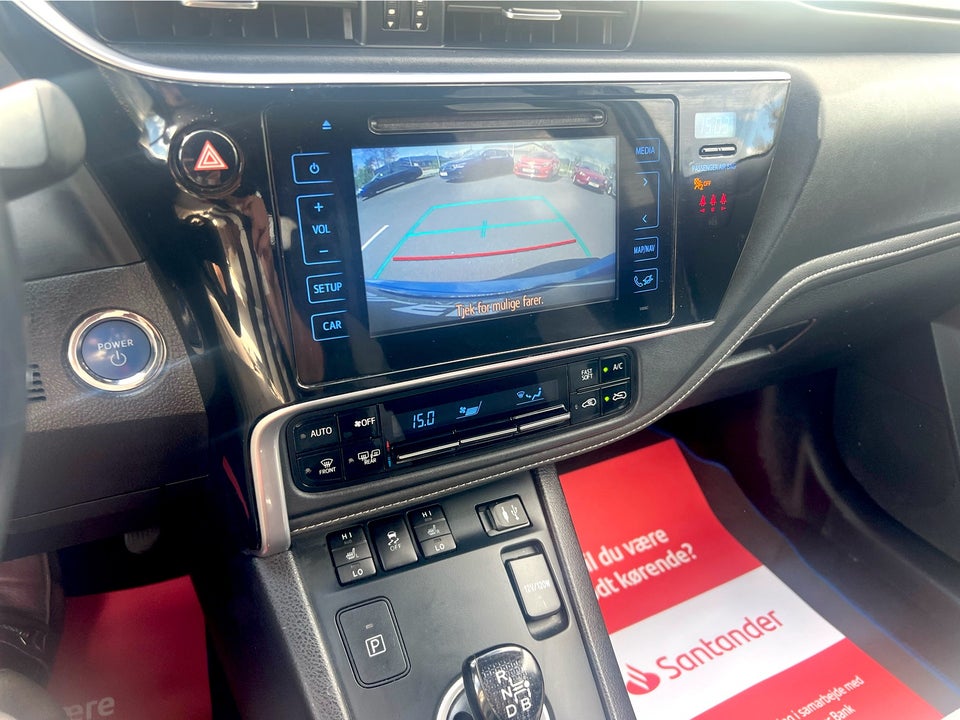 Toyota Auris 1,8 Hybrid H2 Comfort CVT 5d