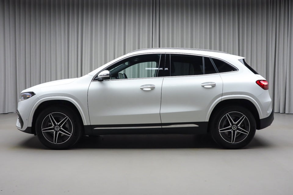 Mercedes EQA350 AMG Premium 4Matic 5d